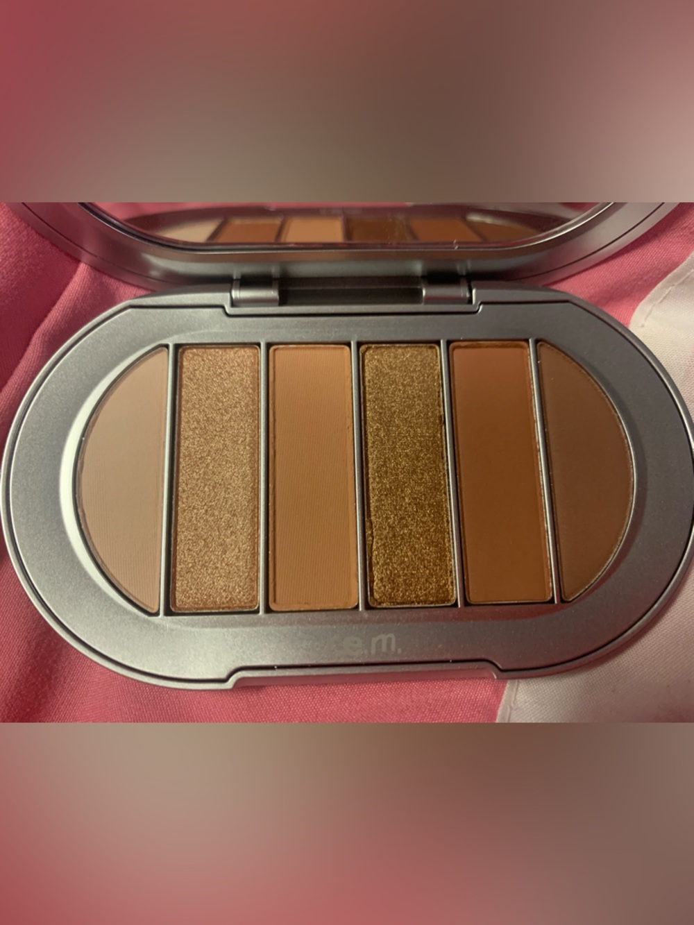 R.E.M. Beauty Babydoll Eyeshadow Palette